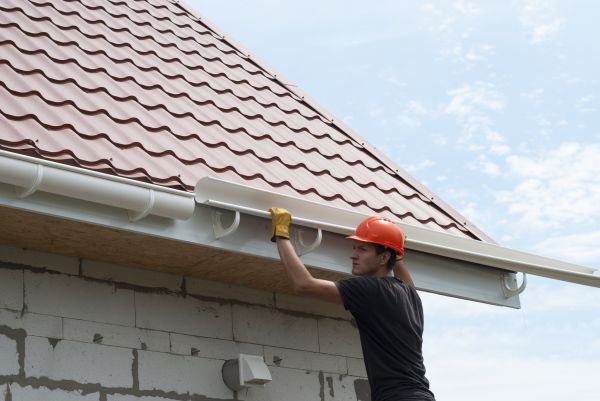 Rain Gutter Repair in Ellenwood
